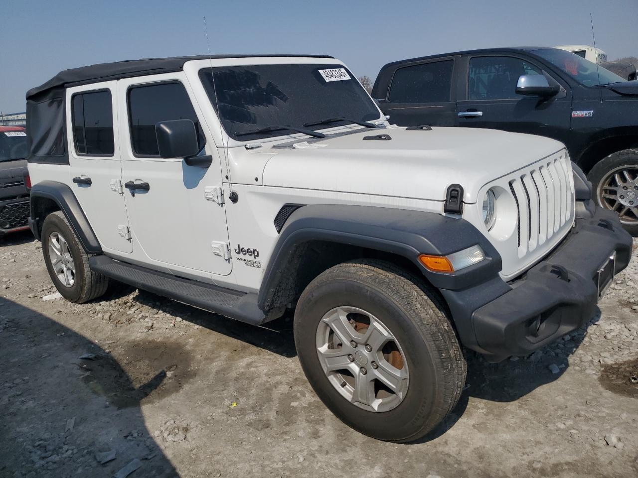 2018 Jeep Wrangler - Image 4
