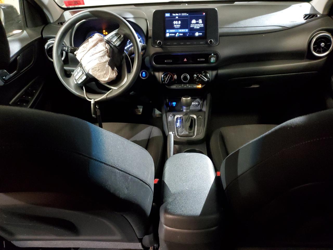 KM8K6CAB0NU818879 HYUNDAI KONA 2022