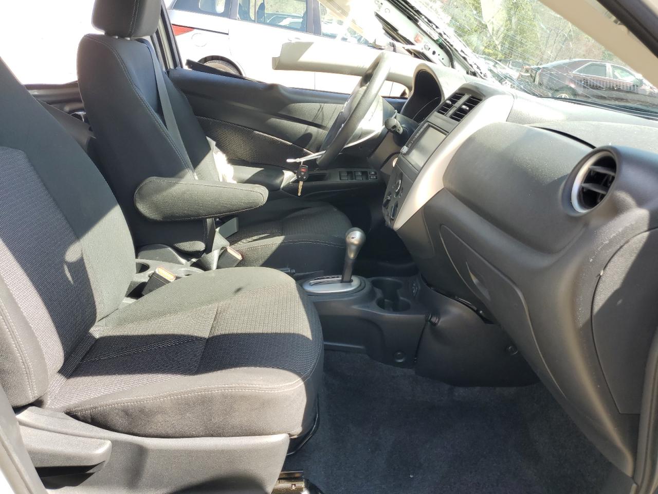 3N1CN7AP2KL818759 NISSAN VERSA 2019