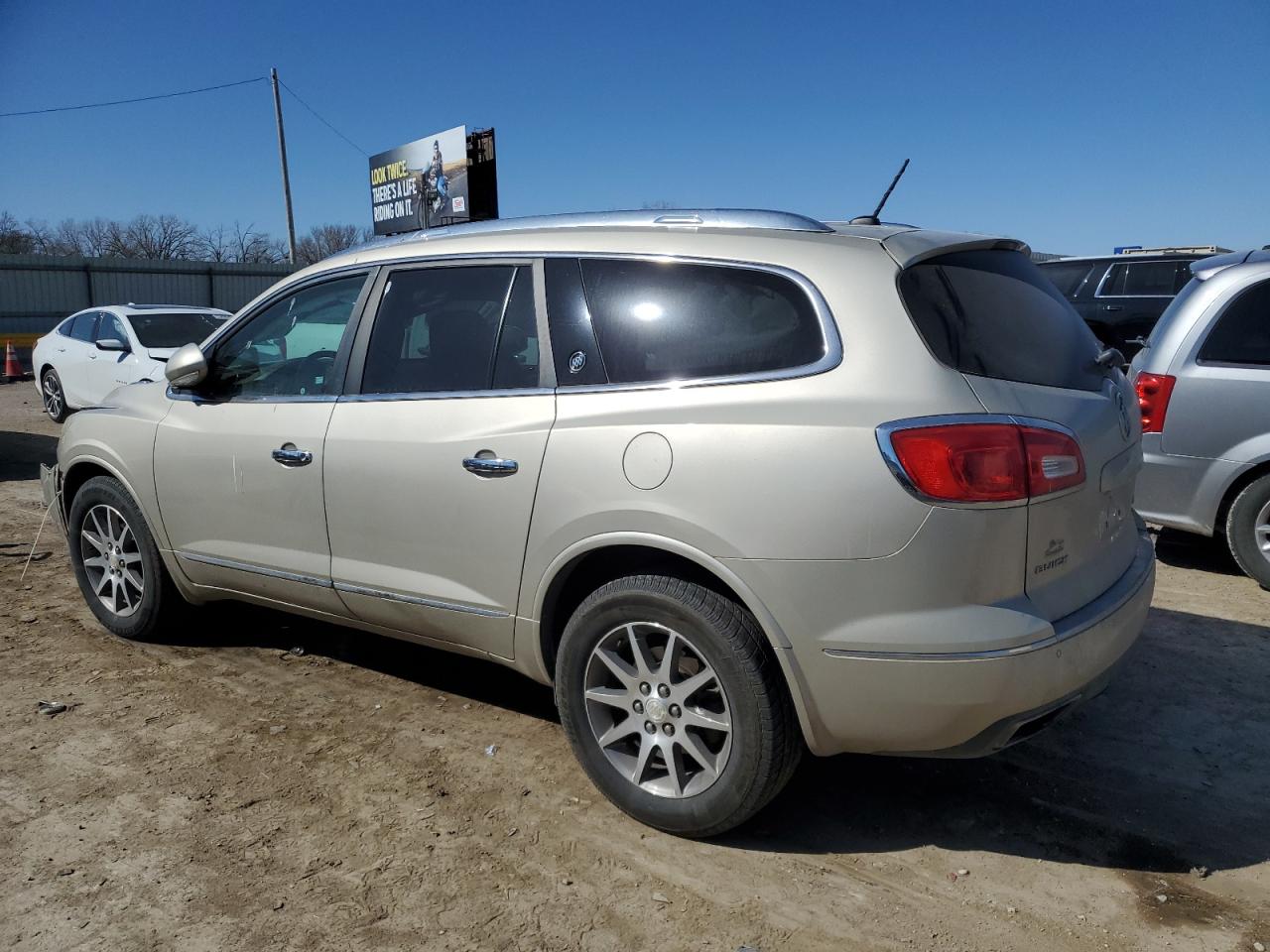 2014 Buick Enclave - Image 2