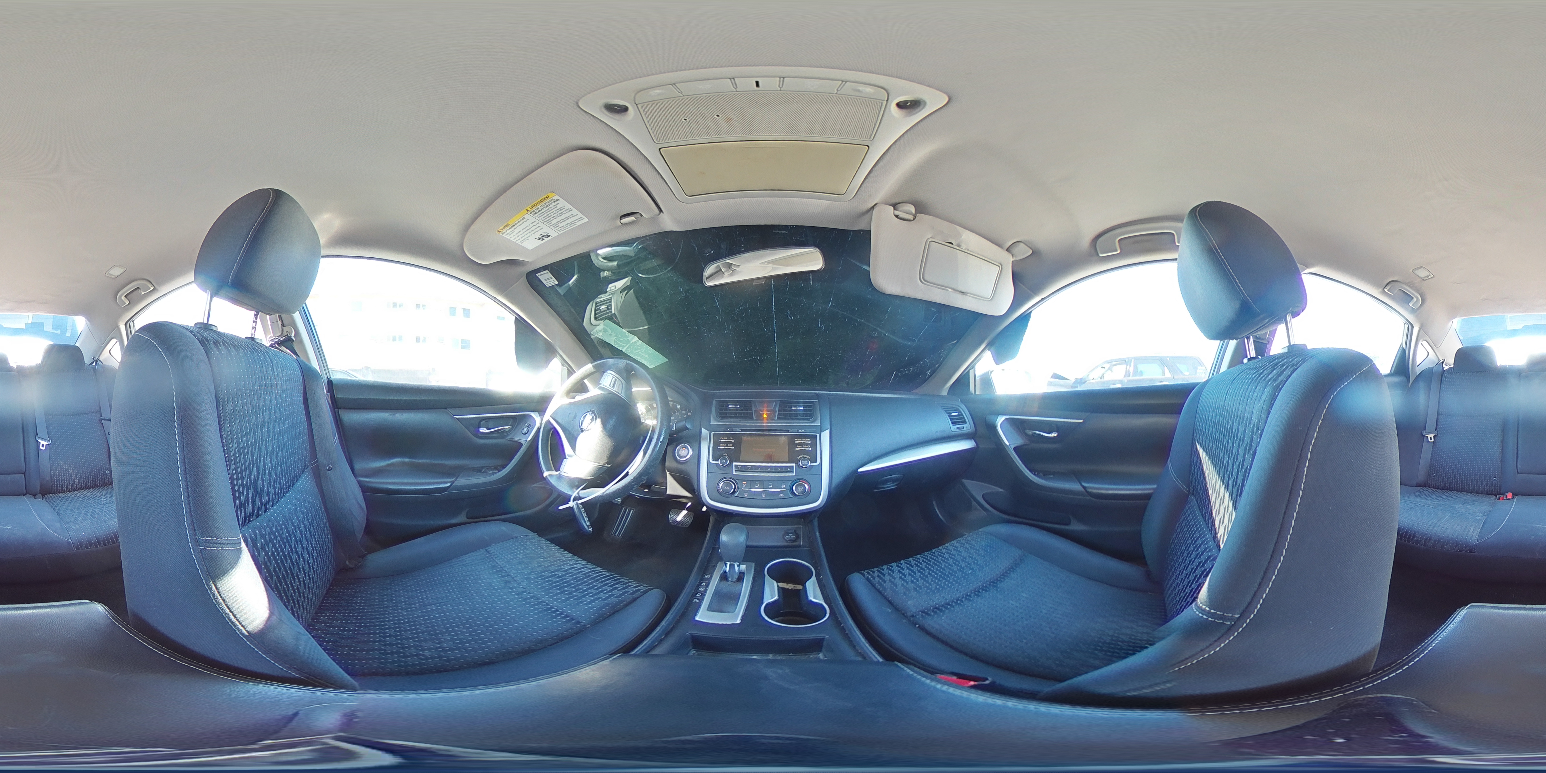 2016 Nissan Altima - Image 12