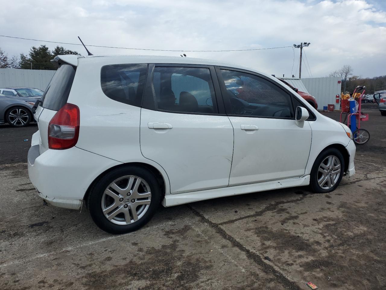 2007 Honda Fit - Image 3