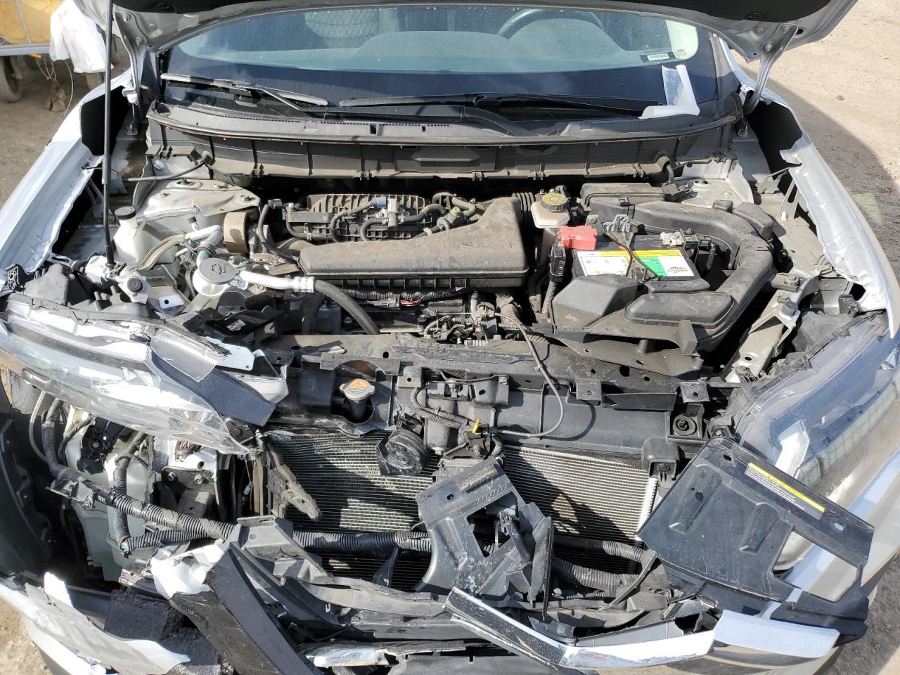 KNMAT2MT9JP536739 NISSAN ROGUE 2018