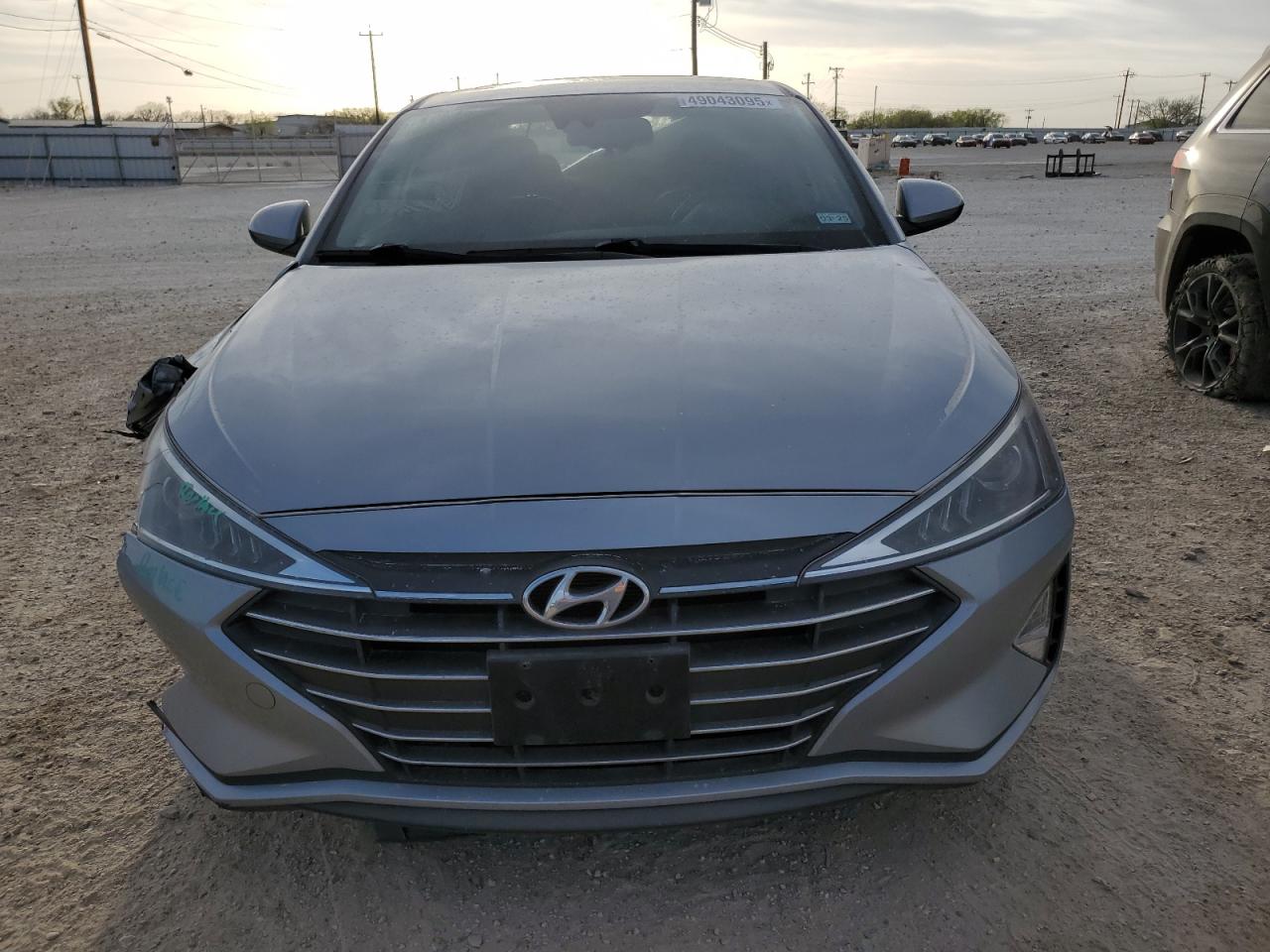 2020 Hyundai Elantra - Image 5