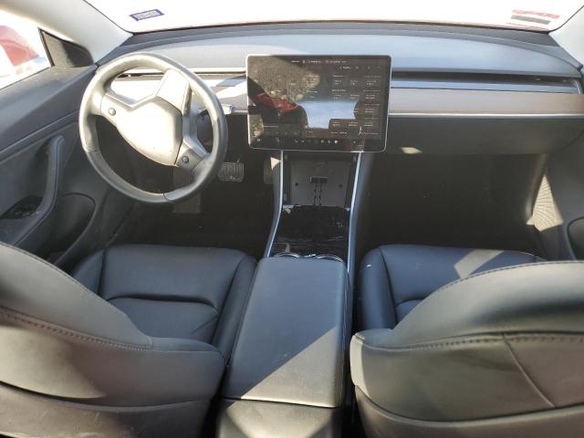  TESLA MODEL 3 2019 Красный