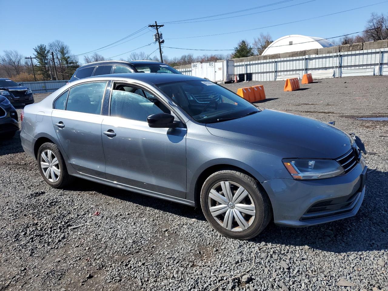 2017 Volkswagen Jetta - Image 4