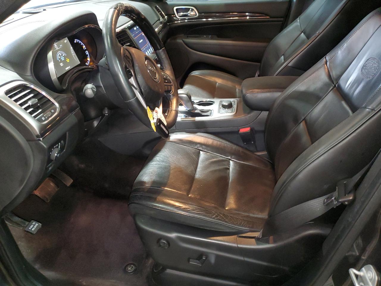 2018 Jeep Grand Cherokee - Image 7