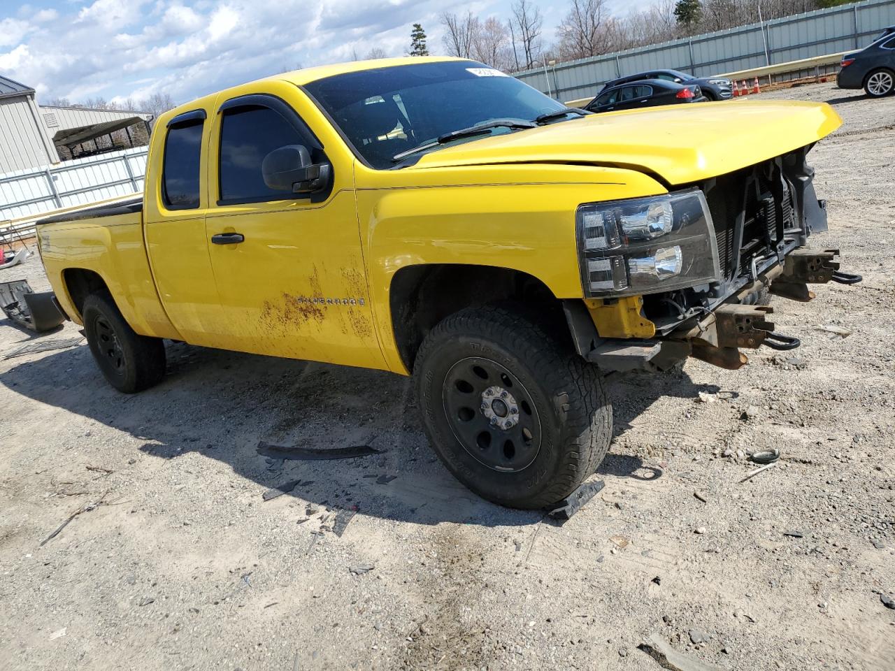 2007 Chevrolet Silverado - Image 4