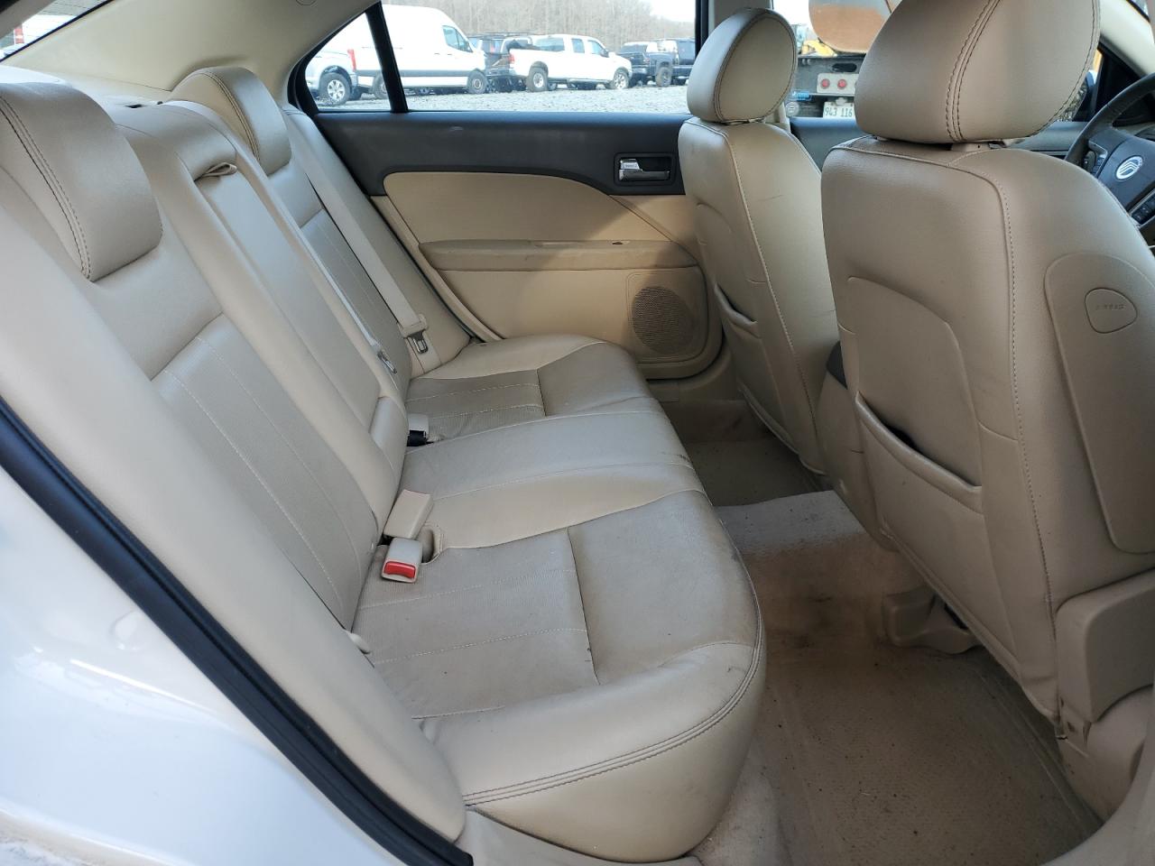 2008 Mercury Milan - Image 10