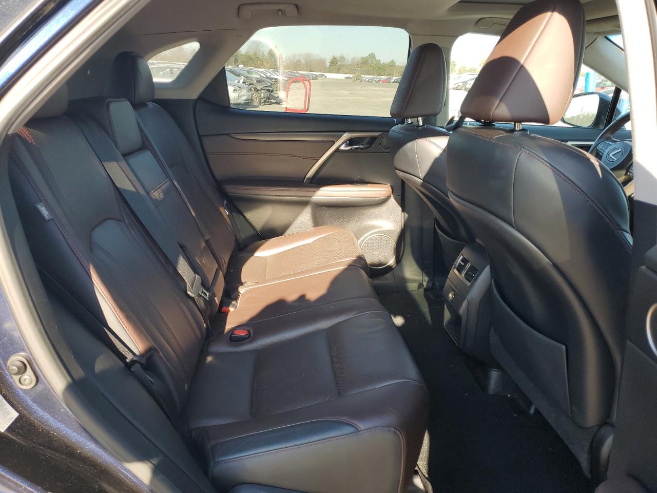 2017 Lexus RX - Image 10