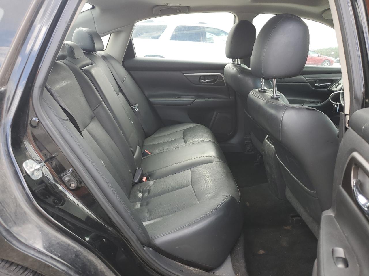 2014 Nissan Altima - Image 10