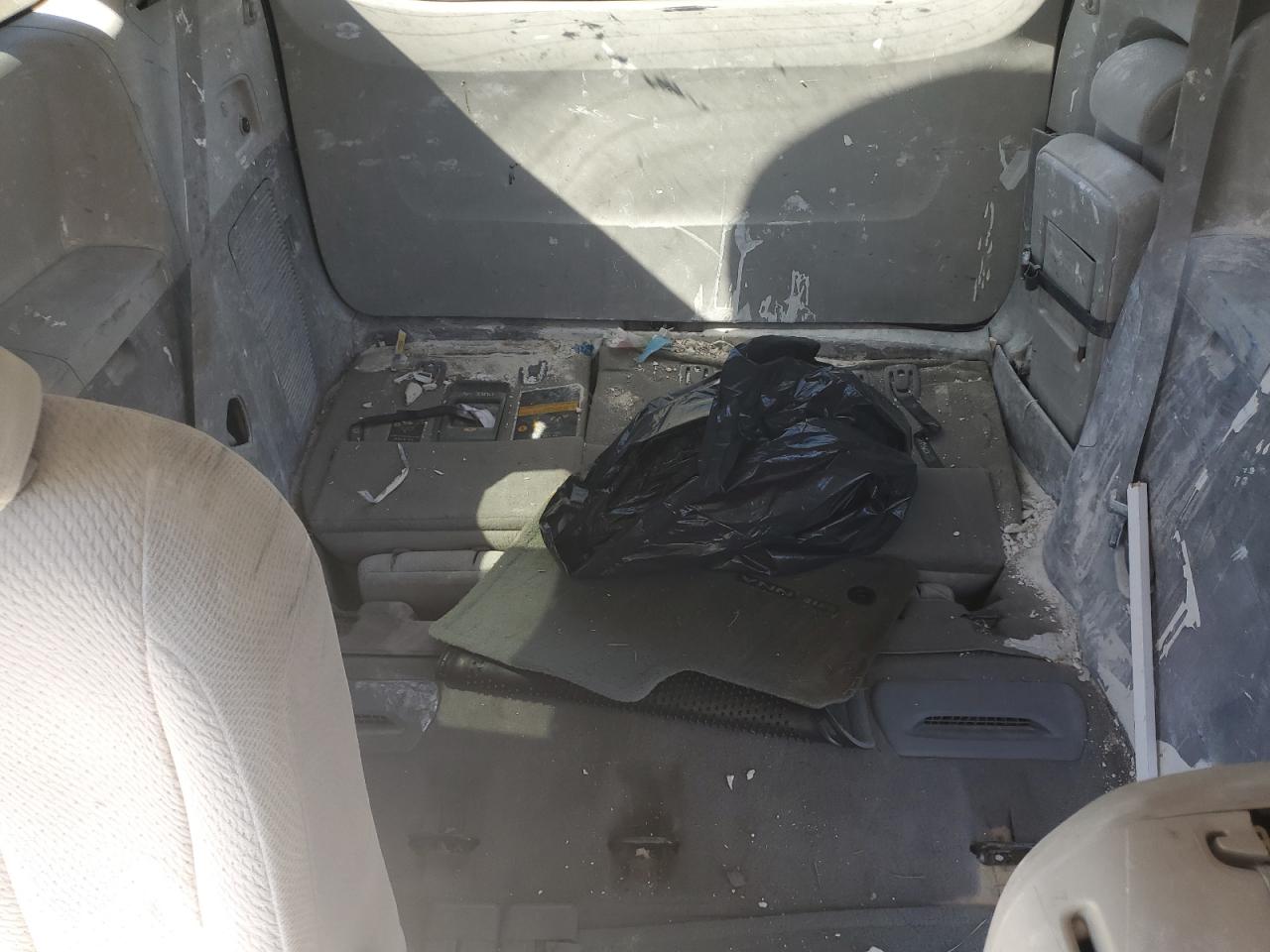 2013 Toyota Sienna - Image 10