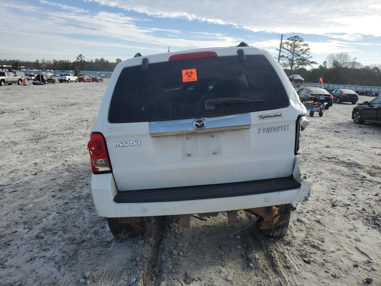 2008 Mazda Tribute I VIN: 4F2CZ02Z38KM23847 Lot: 48332575