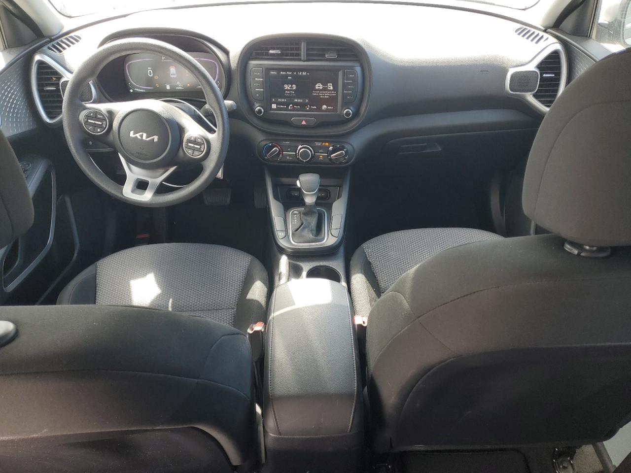 2023 Kia Soul - Image 8