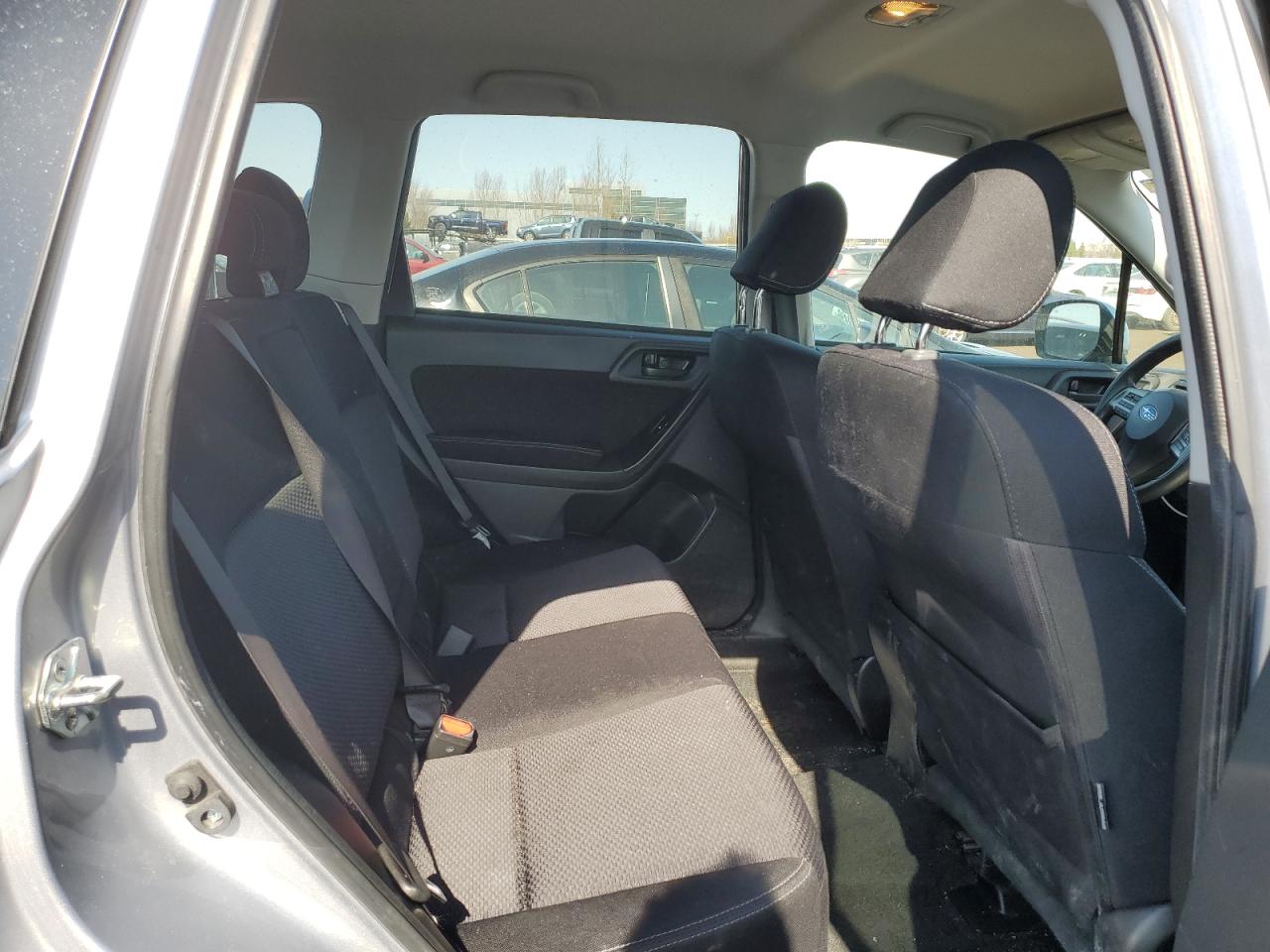 2015 Subaru Forester - Image 11