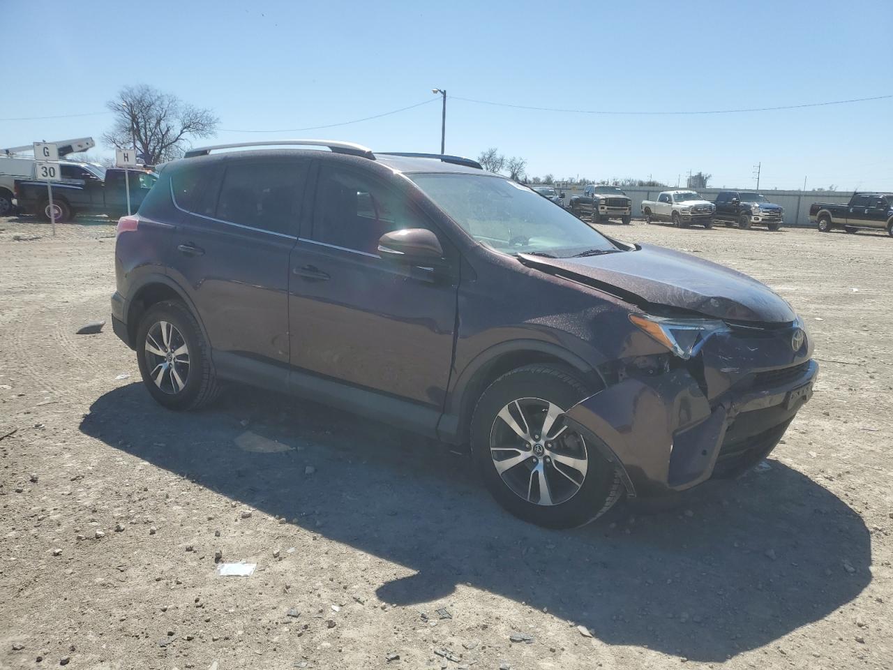 2018 Toyota RAV 4 - Image 4