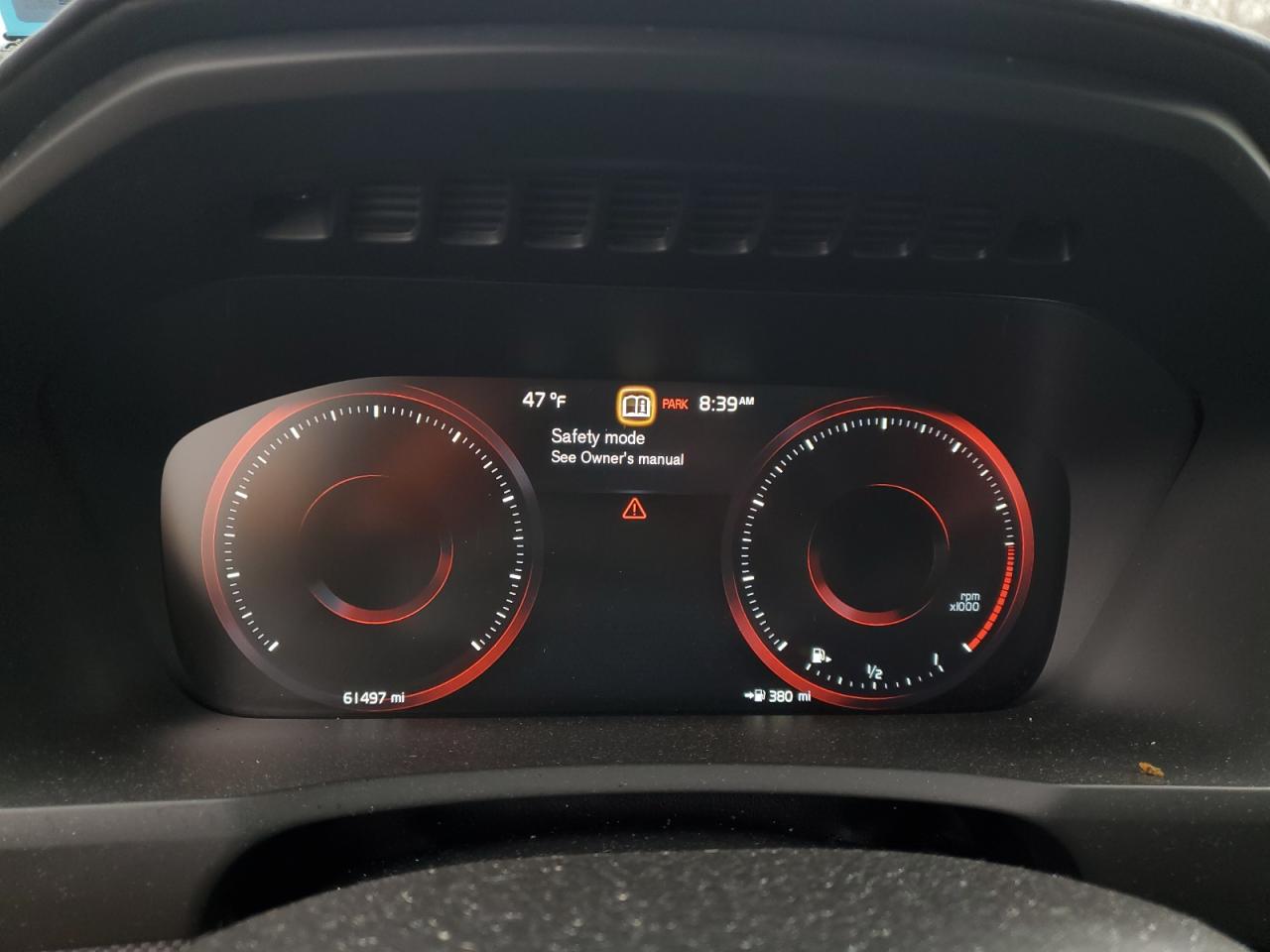 2020 Volvo XC90 - Image 9