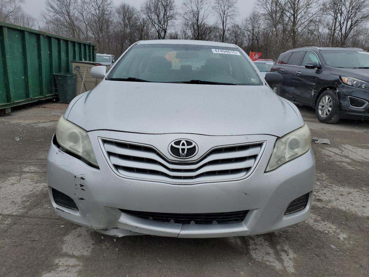 2010 Toyota Camry - Image 5
