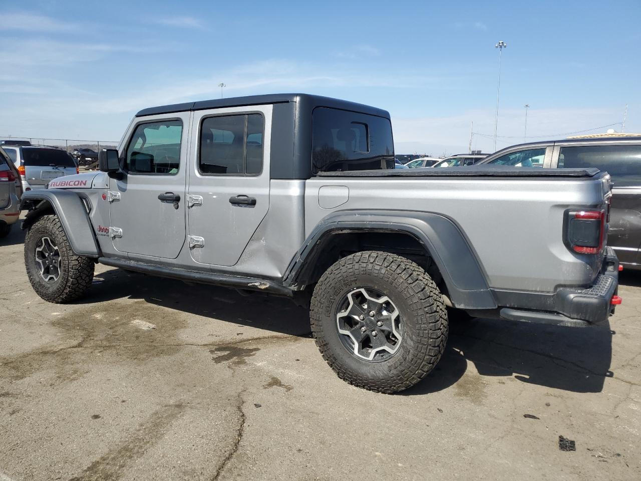 2020 Jeep Gladiator - Image 2