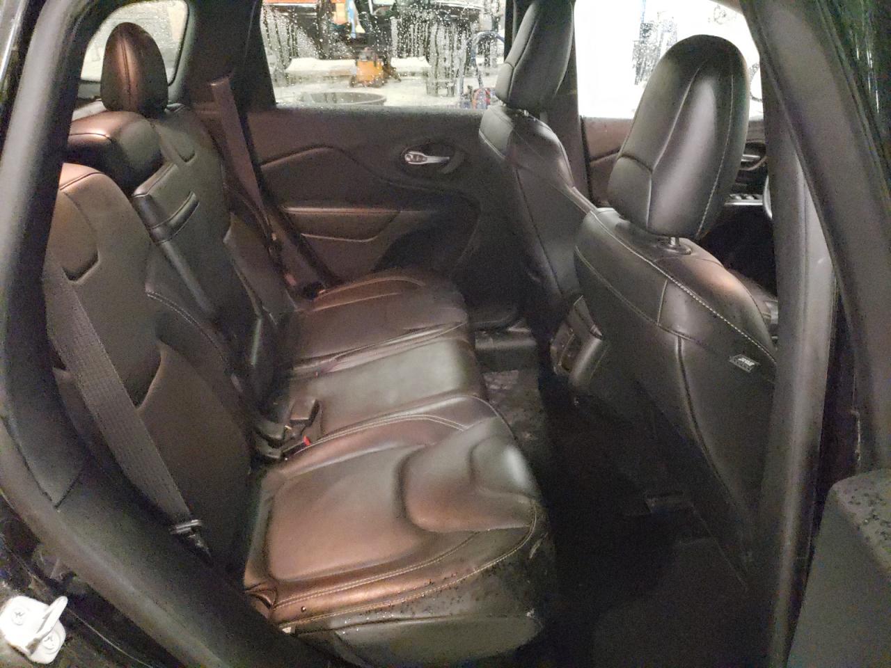 2014 Jeep Grand Cherokee - Image 11