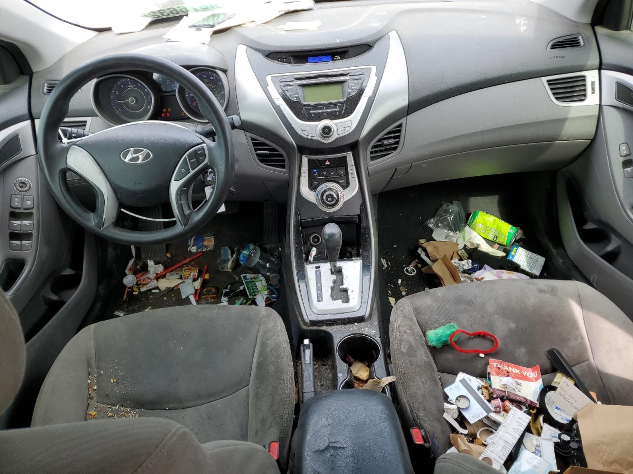 2012 Hyundai Elantra - Image 8