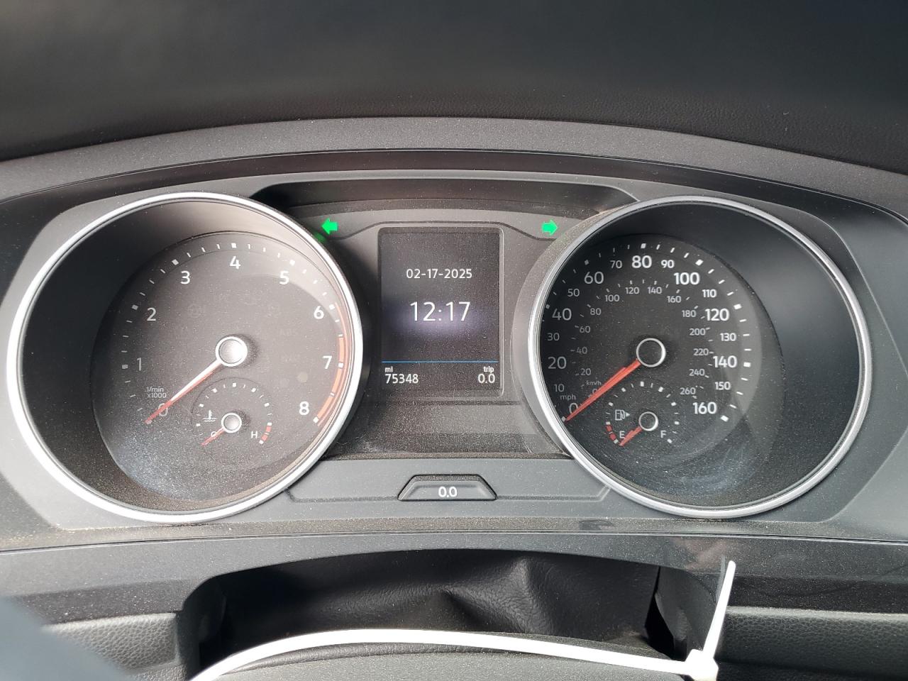 2020 Volkswagen Tiguan - Image 9