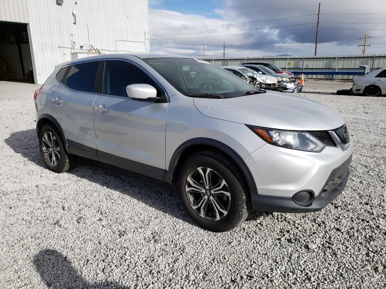 JN1BJ1CR8KW334060 NISSAN ROGUE 2019