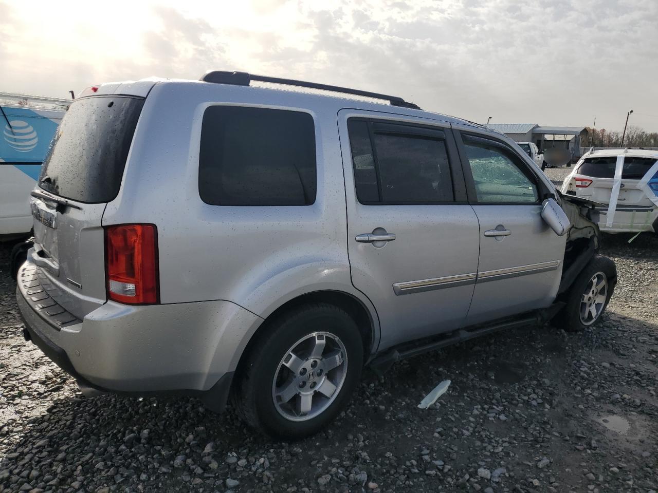 2010 Honda Pilot - Image 3