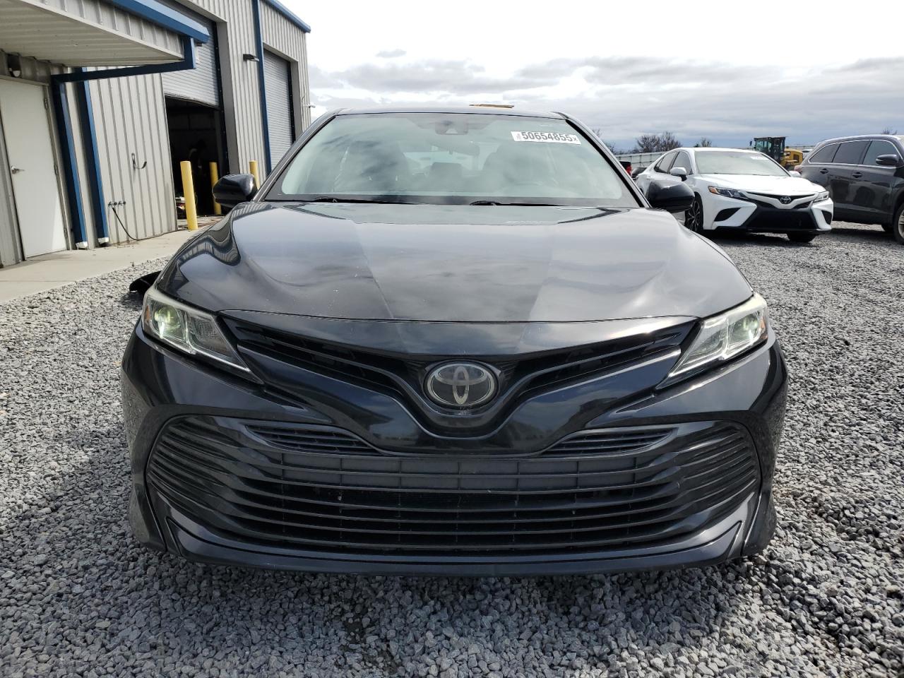 4T1B11HK8KU244522 TOYOTA CAMRY 2019