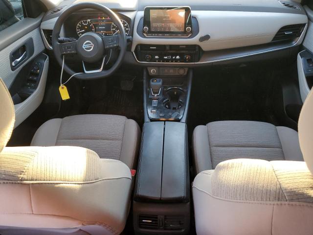 NISSAN ROGUE 2021 Красный