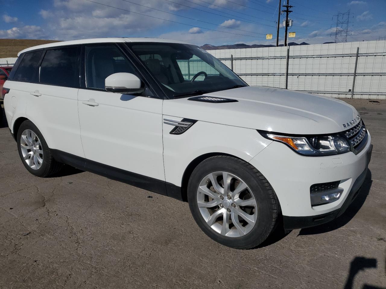 2016 Land Rover Range Rover - Image 4