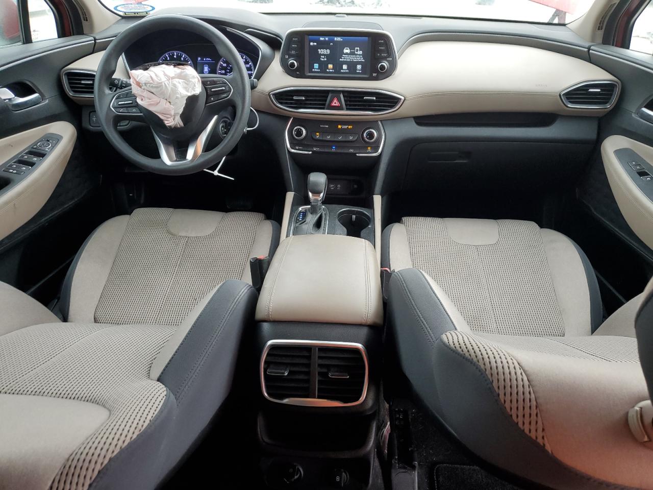 2019 Hyundai Santa Fe - Image 8