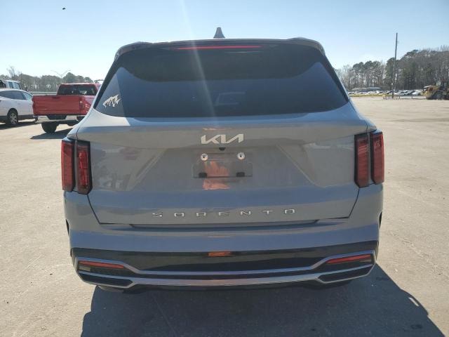  KIA SORENTO 2022 Srebrny