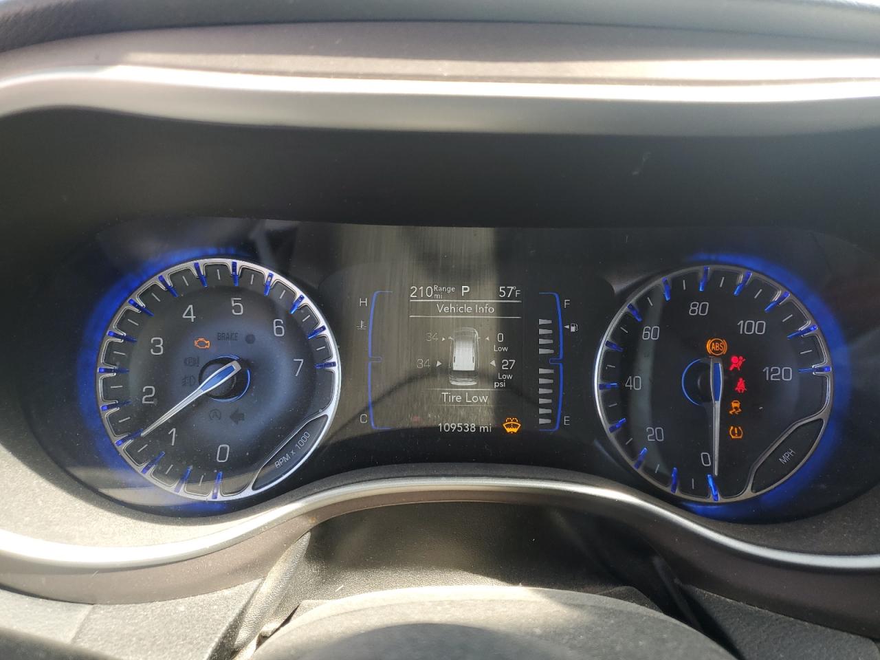 2020 Chrysler Voyager Lxi VIN: 2C4RC1DG9LR261861 Lot: 49174935