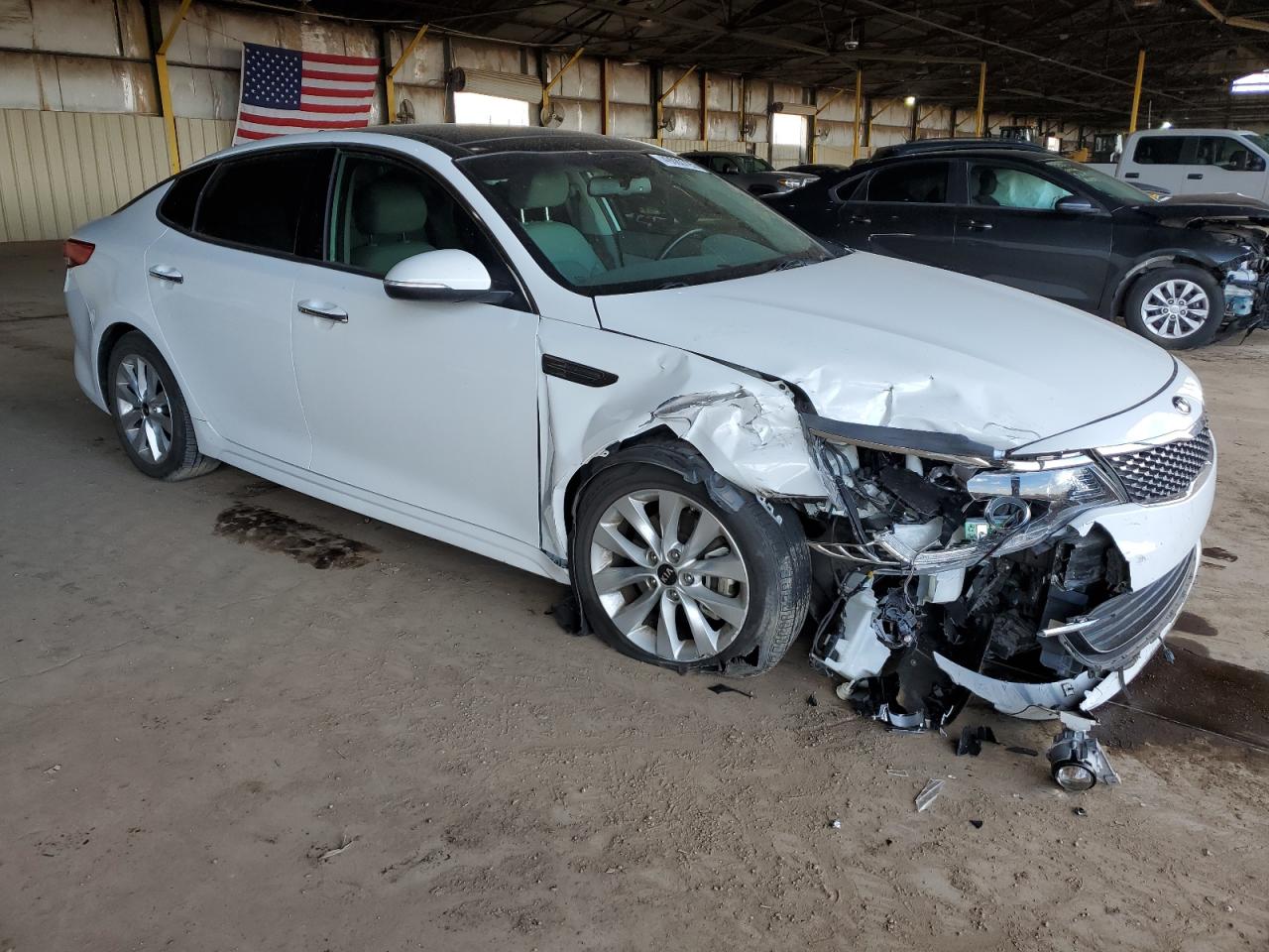 2016 Kia Optima - Image 4