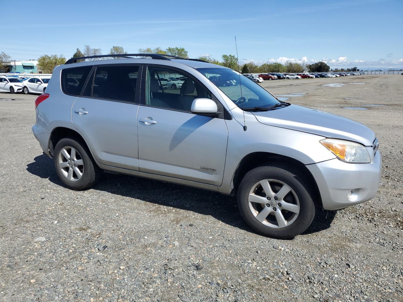 2007 Toyota RAV 4 - Image 4