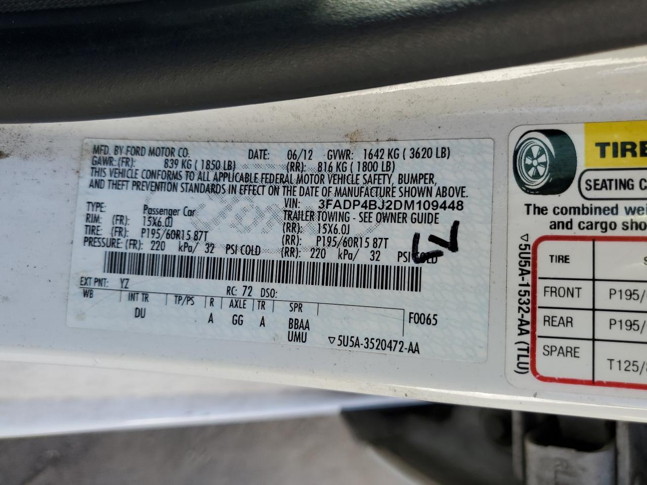 2013 Ford Fiesta - Image 12