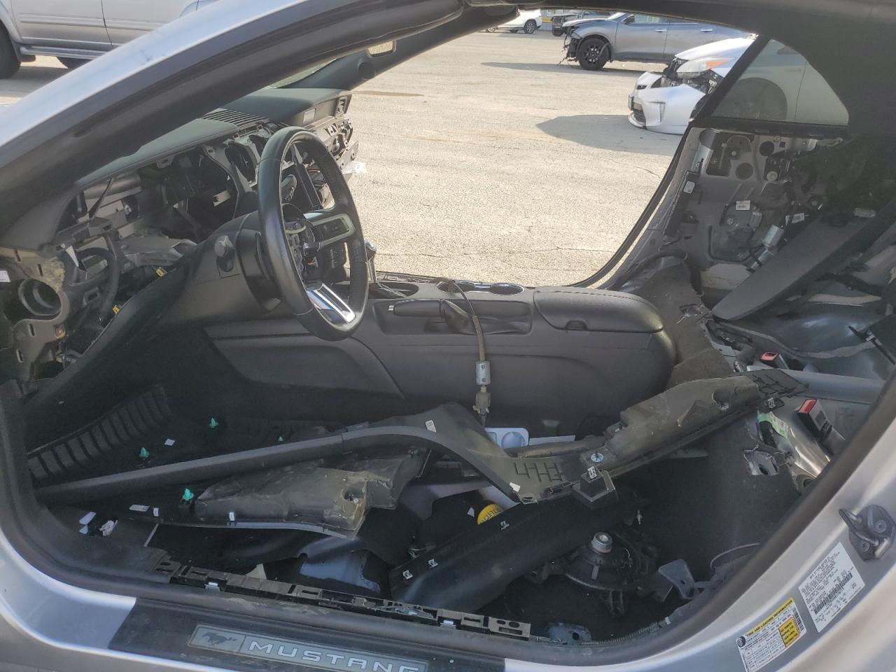 1FATP8UH6K5106519 FORD ALL Models 2019