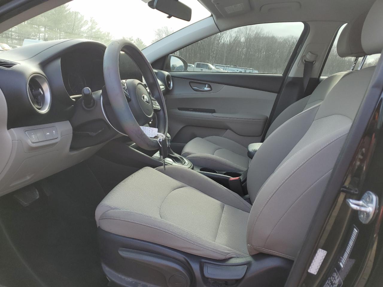 2019 Kia Forte - Image 7