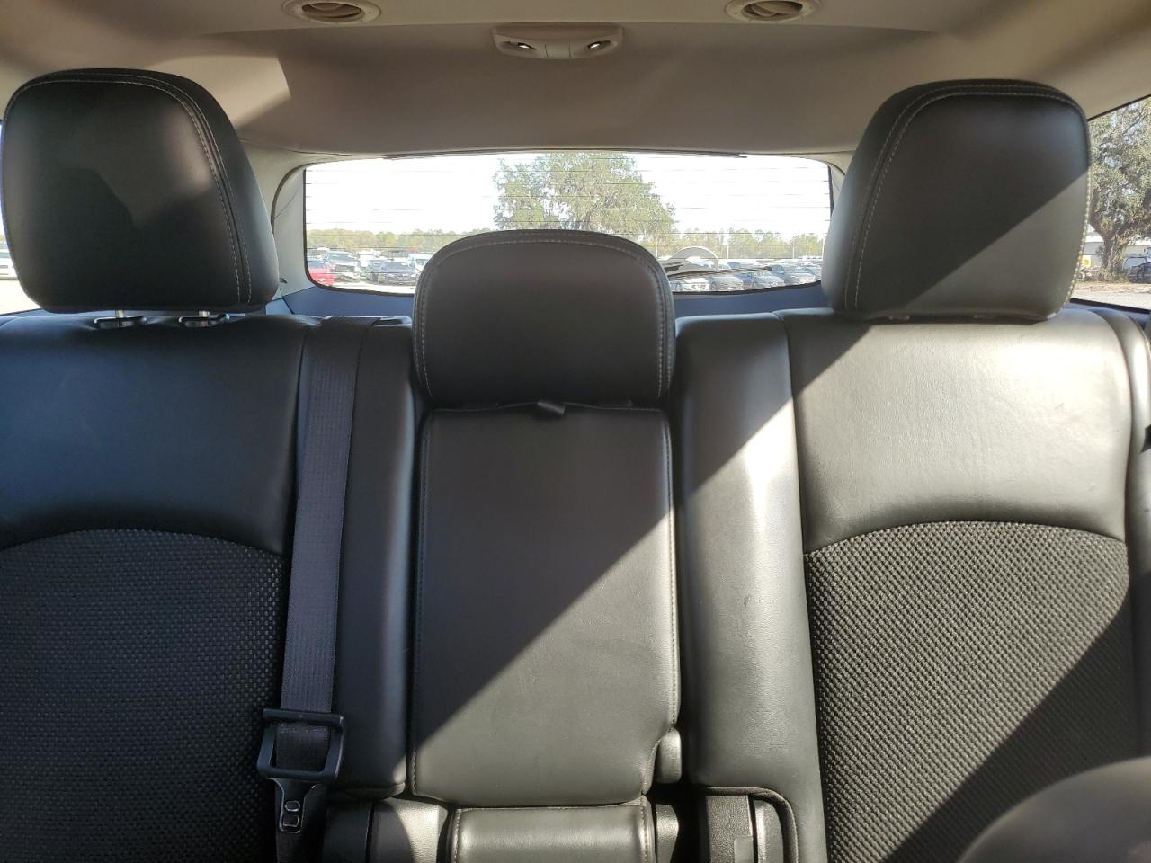 2017 Dodge Journey - Image 10