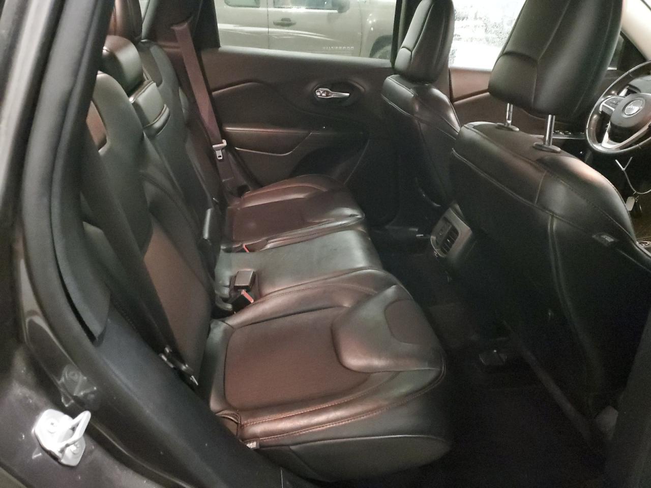 2015 Jeep Cherokee - Image 11