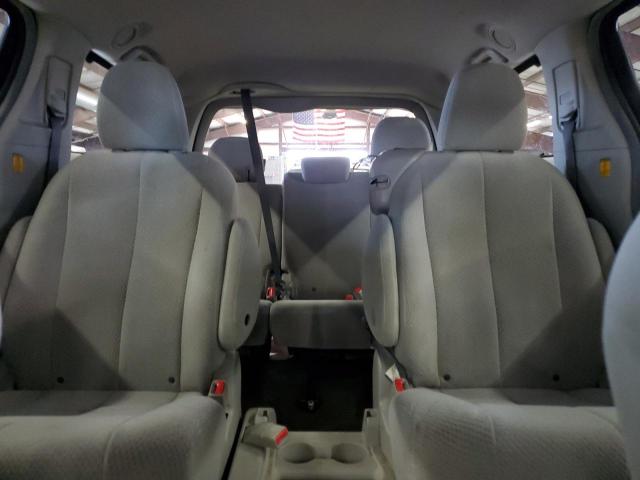 2011 TOYOTA SIENNA LE