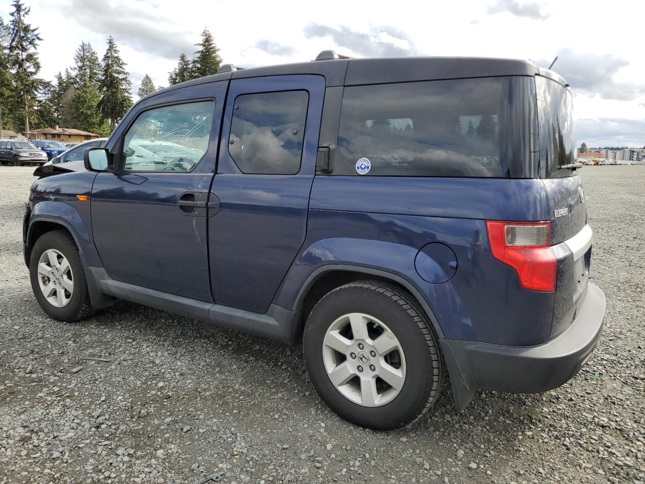 2009 Honda Element - Image 2