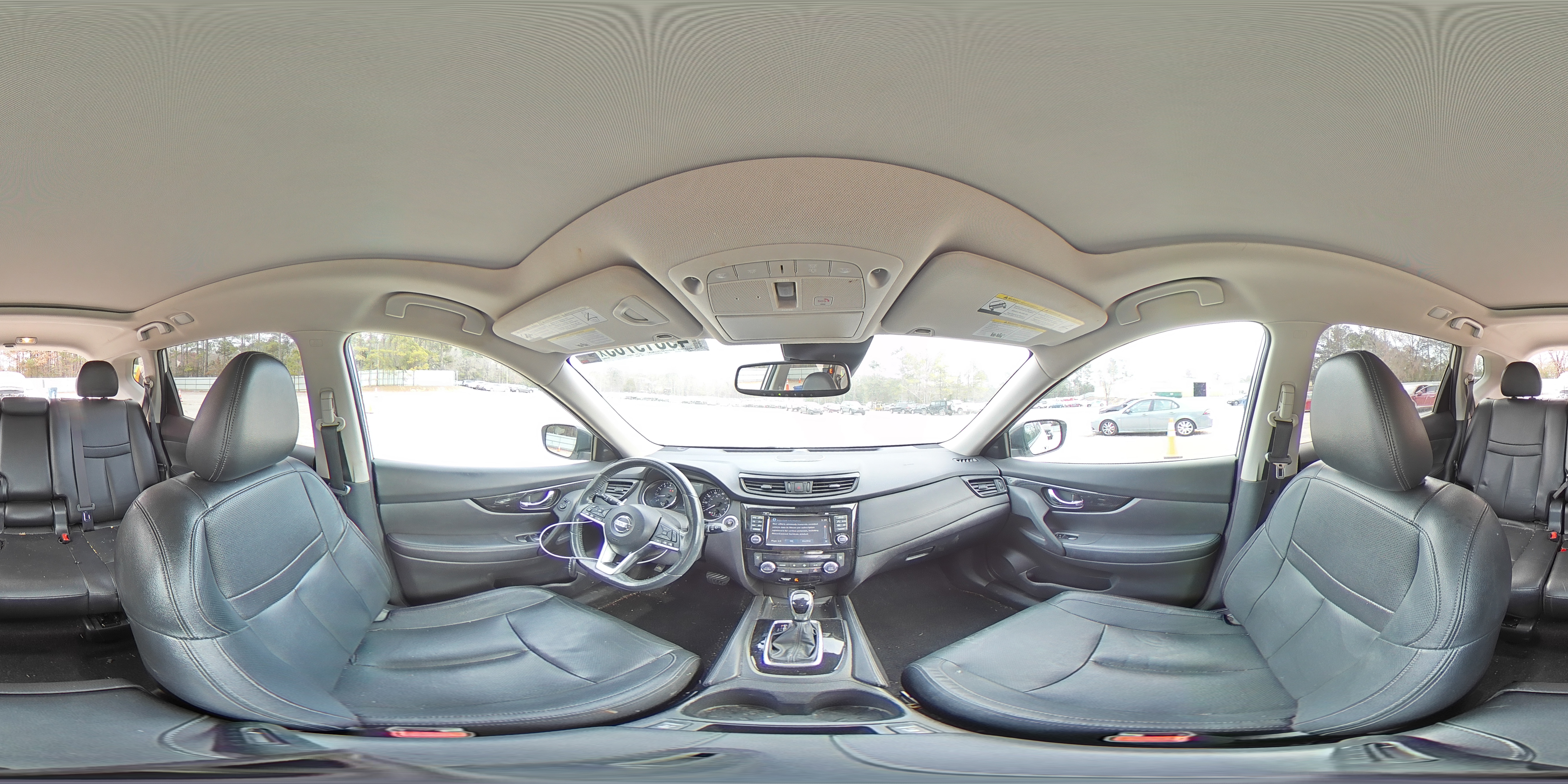 2017 Nissan Rogue - Image 13