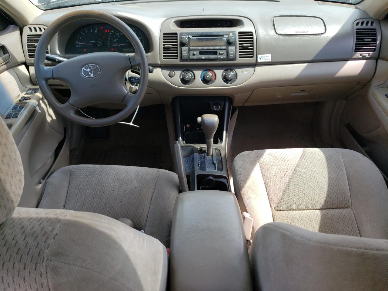 2004 Toyota Camry - Image 8