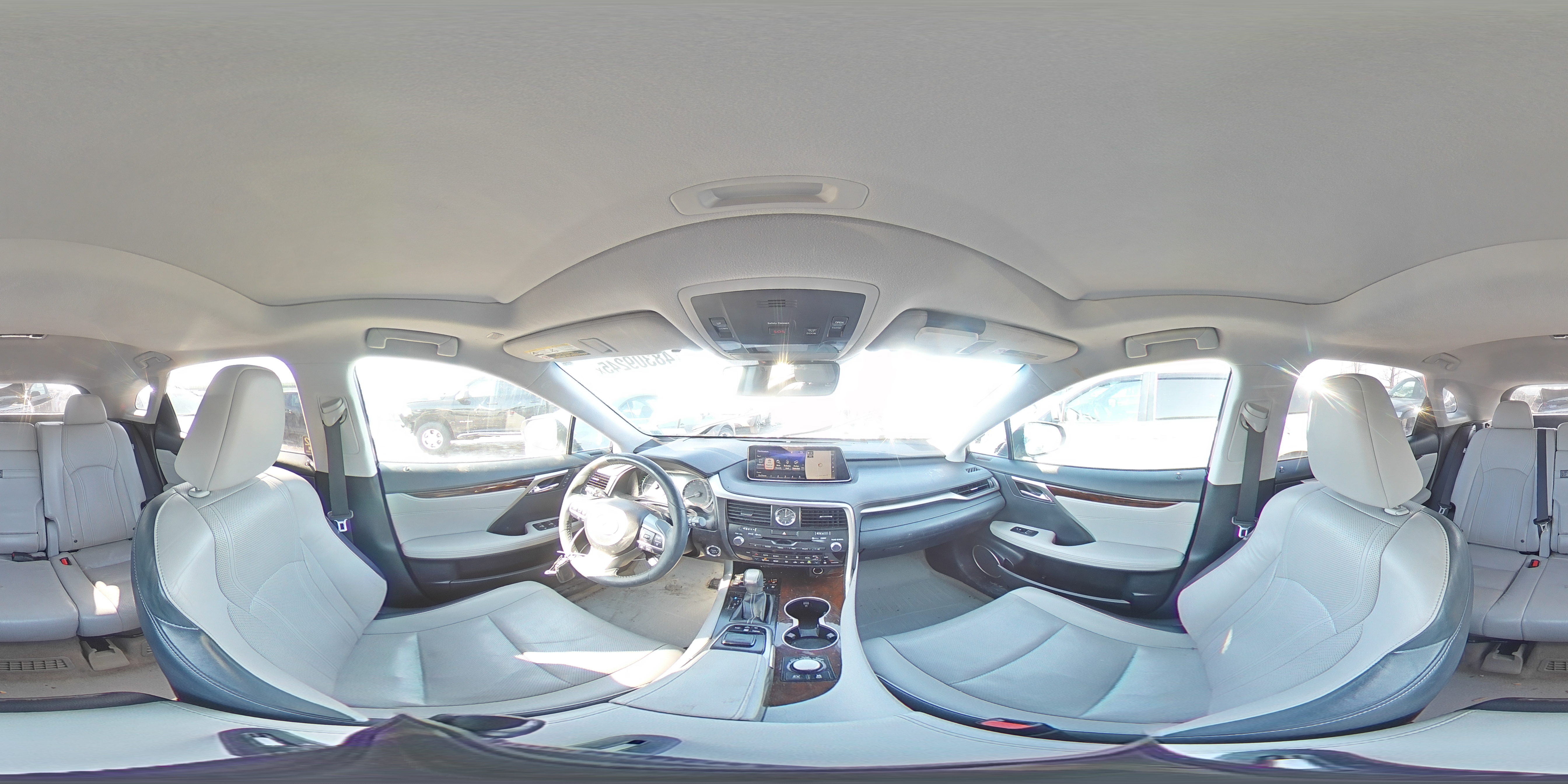 2019 Lexus RX - Image 14