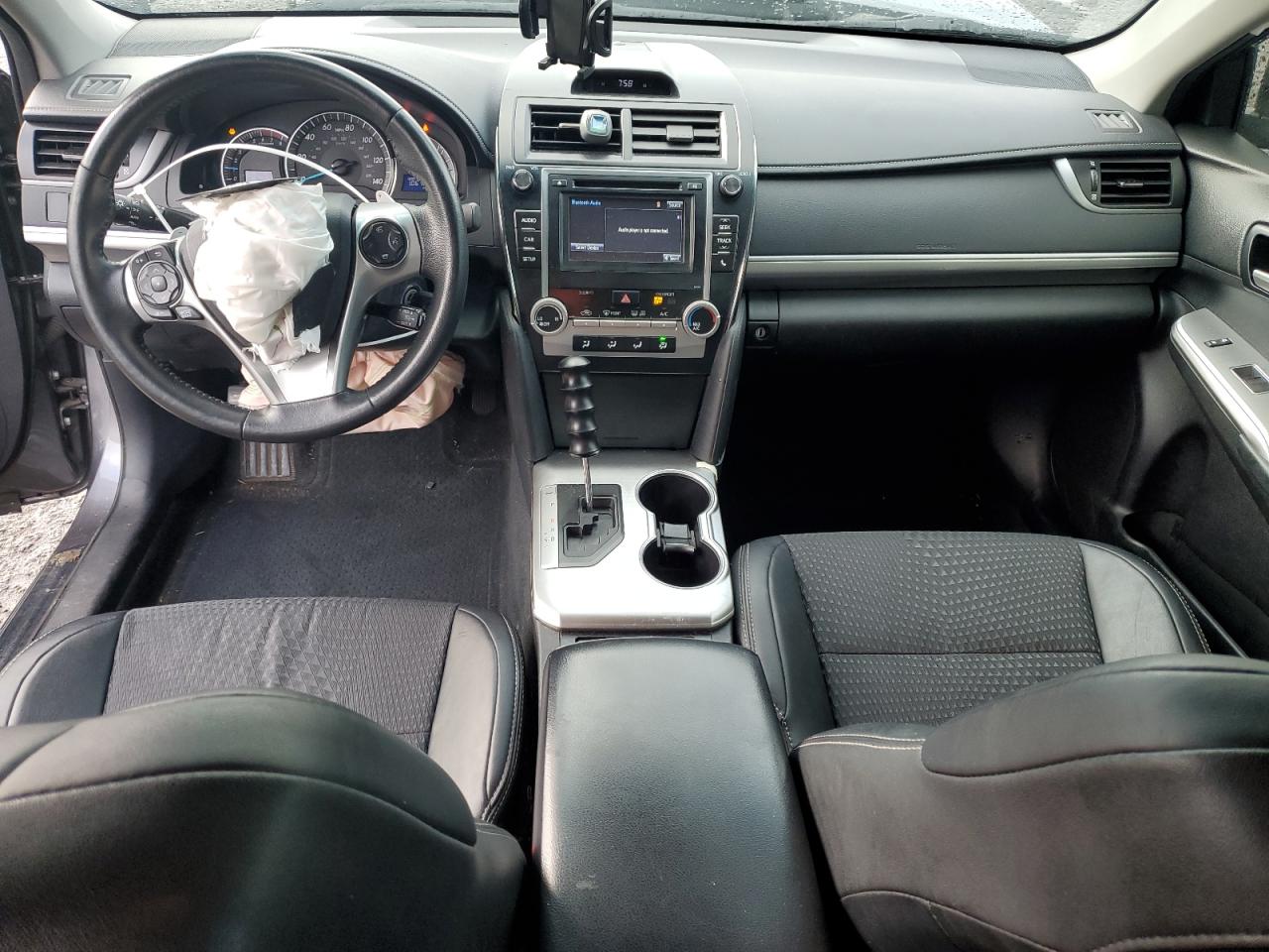 2014 Toyota Camry - Image 8