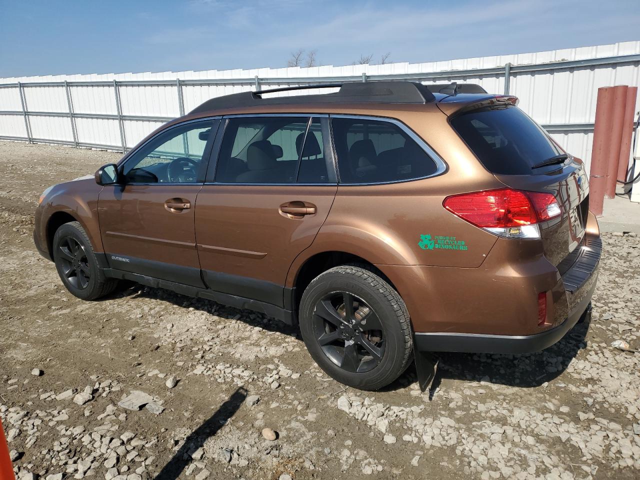 2013 Subaru Outback - Image 2