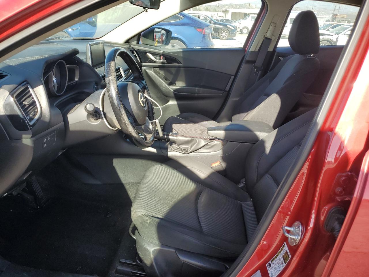 2015 Mazda 3 - Image 7