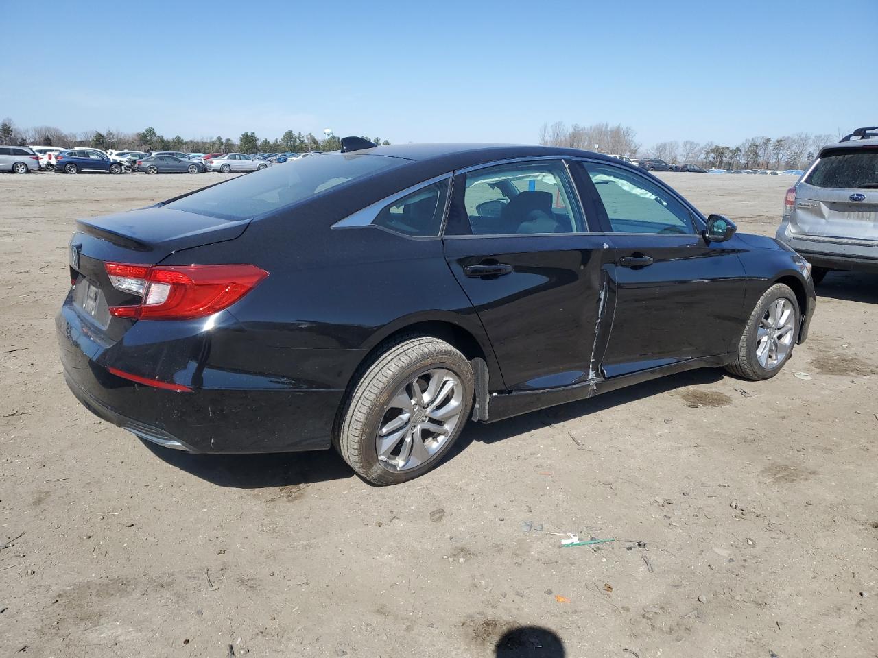 1HGCV1F12JA008358 HONDA ACCORD 2018